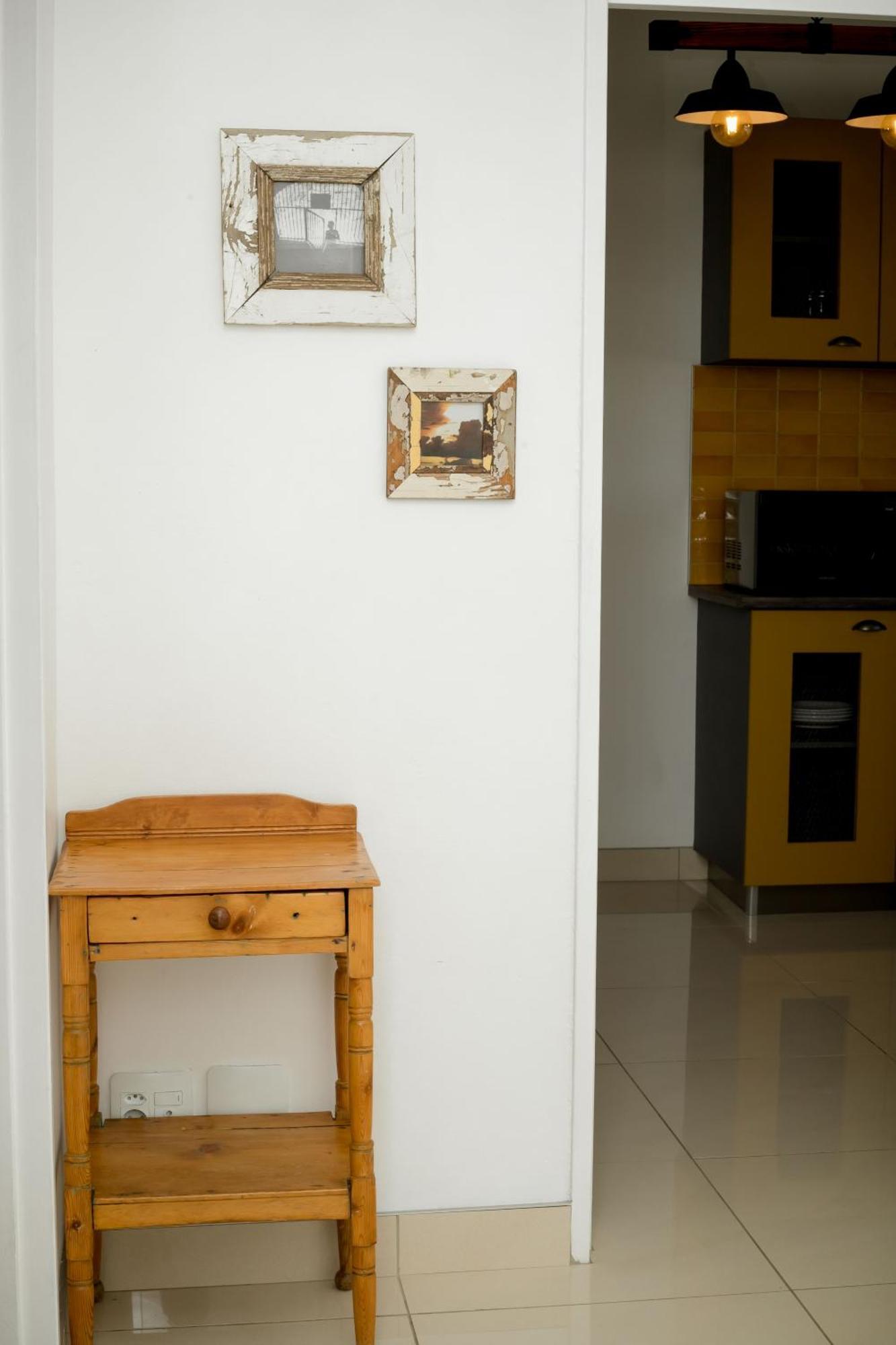 Urban Oasis Apartments At Hidas Виндхук Экстерьер фото