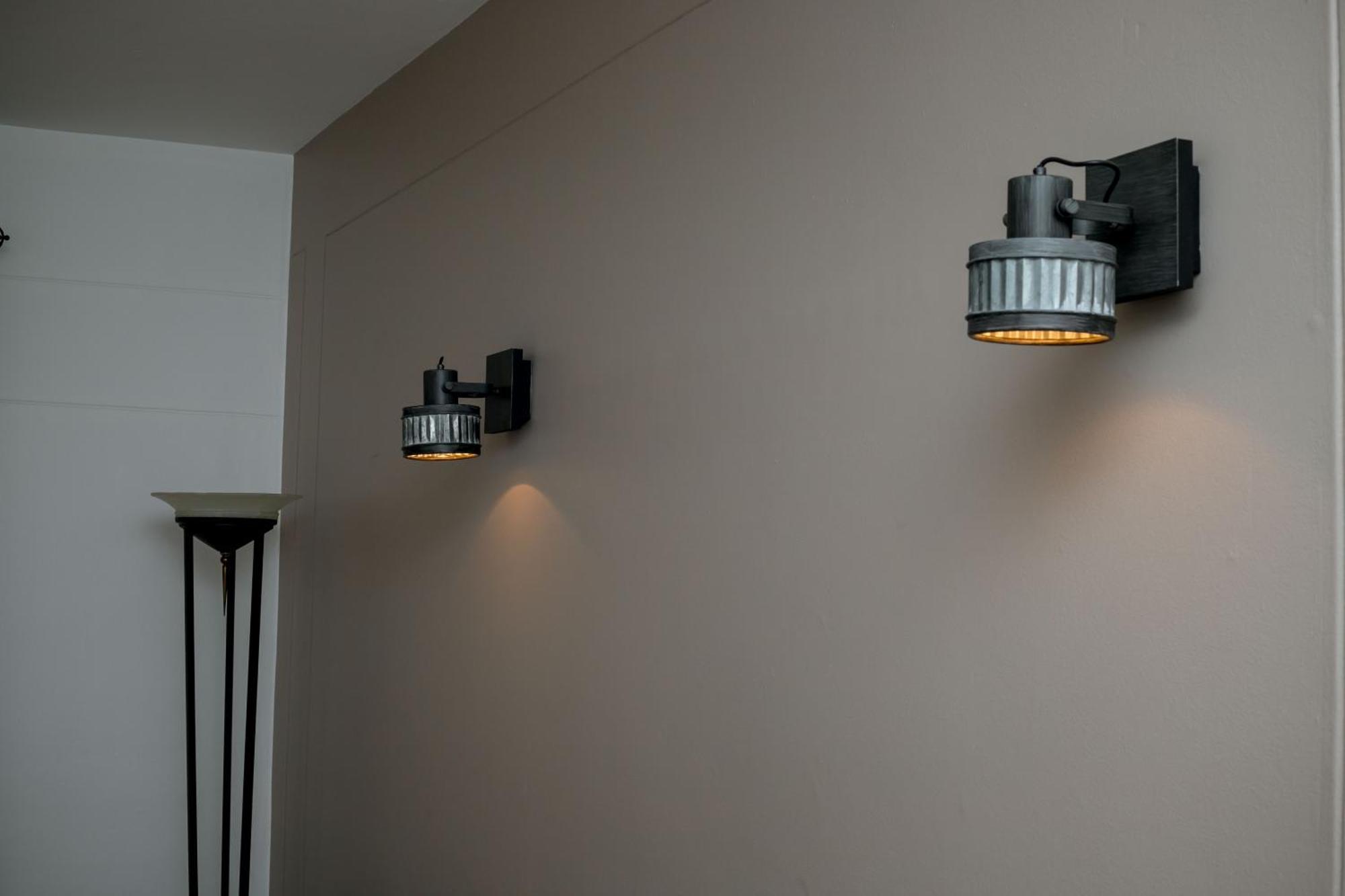 Urban Oasis Apartments At Hidas Виндхук Экстерьер фото