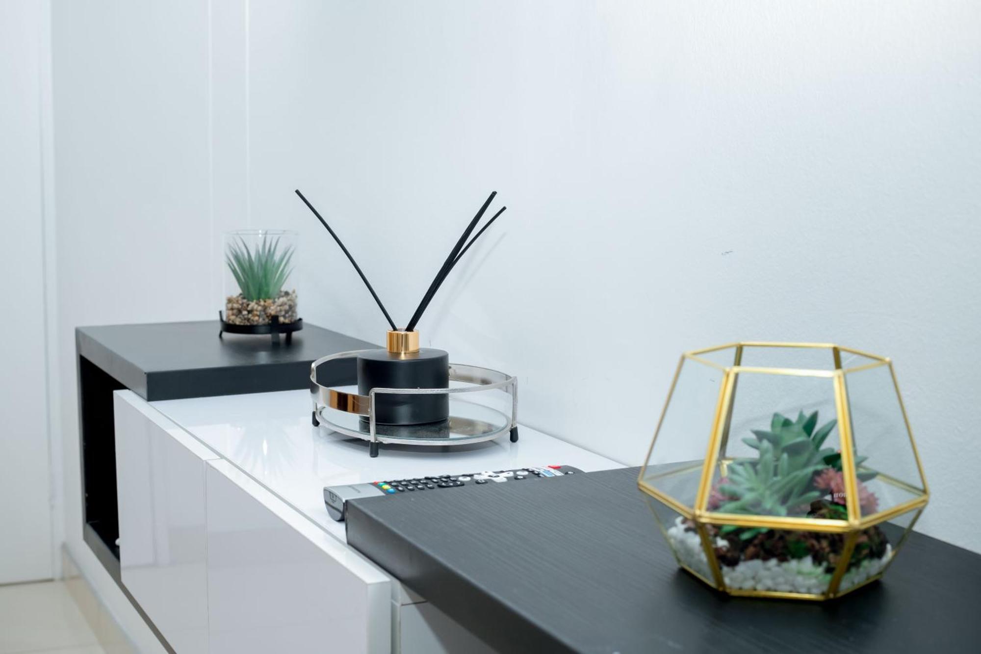 Urban Oasis Apartments At Hidas Виндхук Экстерьер фото
